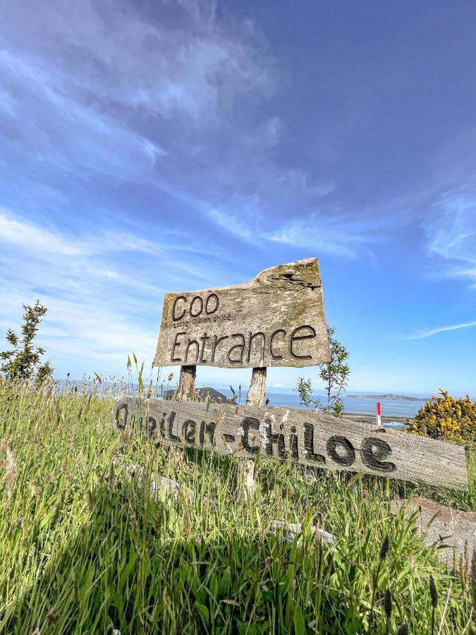 El Coo Lodge Queilén Exteriör bild