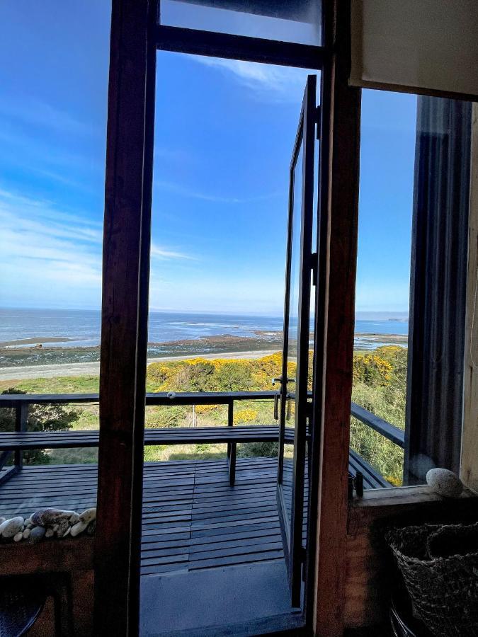 El Coo Lodge Queilén Exteriör bild
